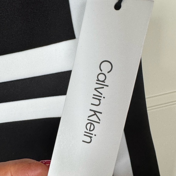 Calvin Klein, new sleeveless dress - Picture 3 of 5
